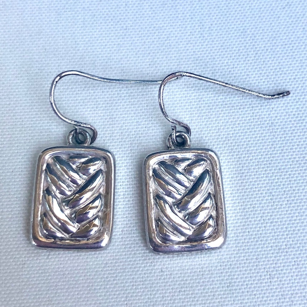 Silver plated textured earrings